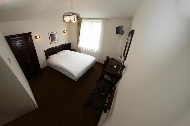 Hotel Keistad อาเมอร์สฟอร์ต ภายนอก รูปภาพ