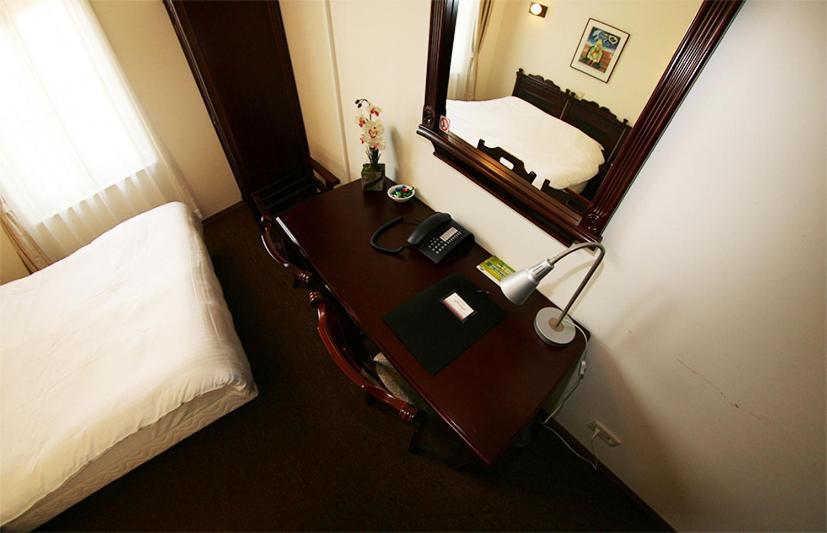 Hotel Keistad อาเมอร์สฟอร์ต ภายนอก รูปภาพ